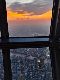 從雷門走到晴空塔是對的，沿途收穫太多不同角度晴空塔