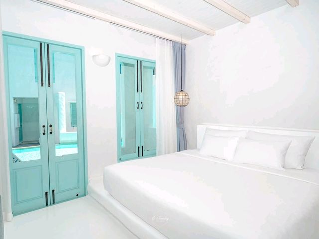 Boutique Atmosphere