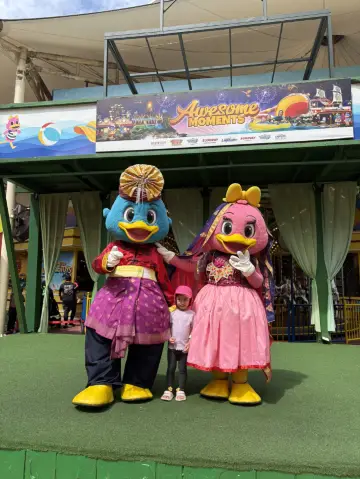 Sunway Lagoon: How to avoid crowd during school holidays?