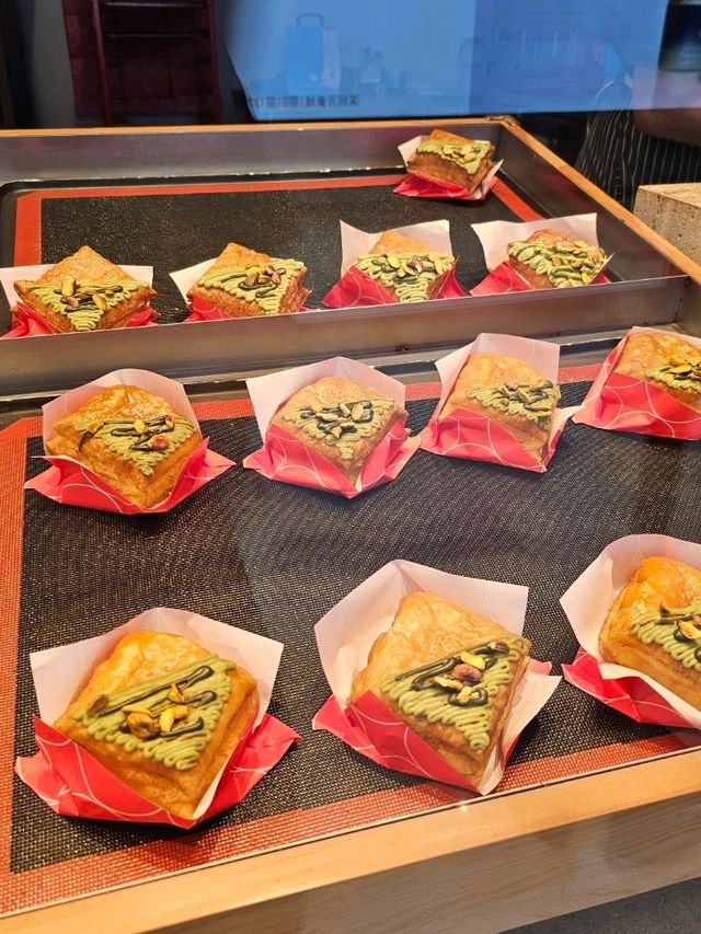 懶人東京食店推介，一試難忘的鬆脆開心果甜品