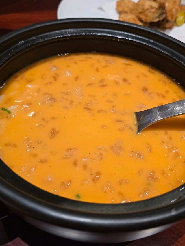 중국 대련 필수 맛집! 오픈 키친이 있는 고급 해물요리 '시딩 성게만두'