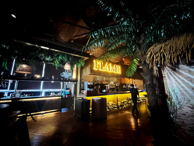 Rooftop Dining with a View: Flame Restaurant, Air Itam