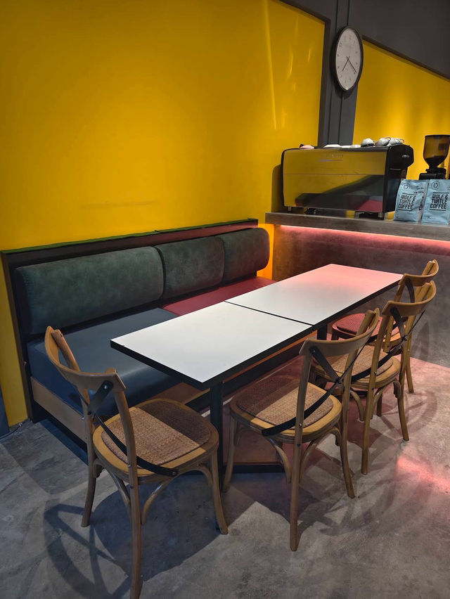 Brunch with a Smile at Grin Gusto