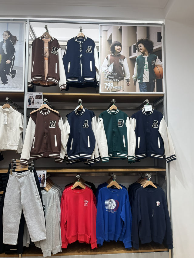🧺 UNIQLO Hoan Kiem (Hanoi)