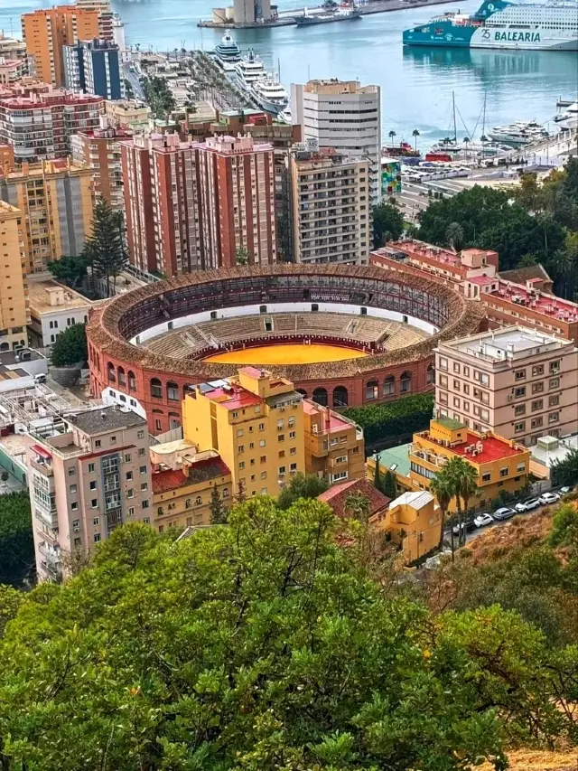 🌴 Málaga – The Mediterranean Soul of Andalusia