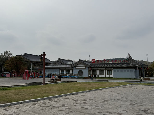 ประทับสุดขีด ที่ถ้ำหลงเหมิน เมืองลั่วหยาง ประทับสุดขีด ที่ถ้ำหลงเหมิน เมืองลั่วหยาง