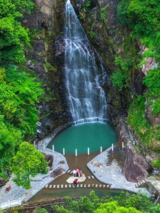 🌿 Lishui in Summer | Where Mountain Water Makes the Heat Disappear