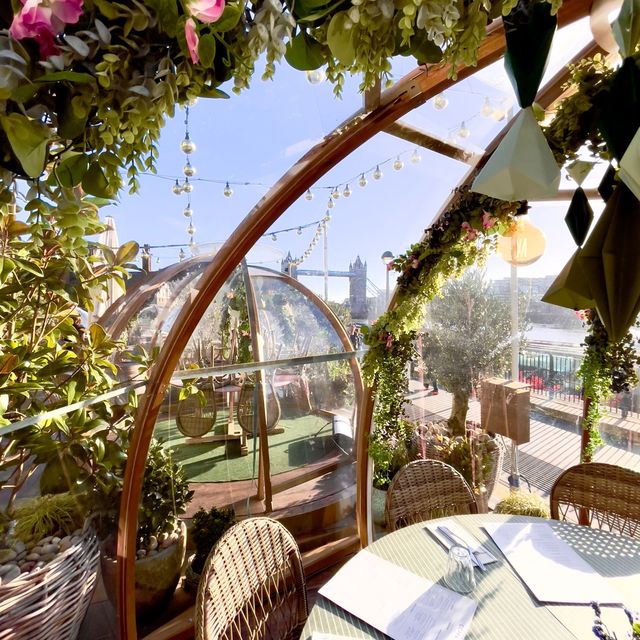 Tower Bridge London - Coppa Restaurant ✨