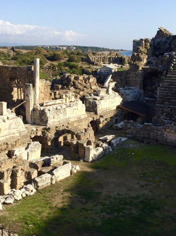 Impressive Gladiator Amphitheater!