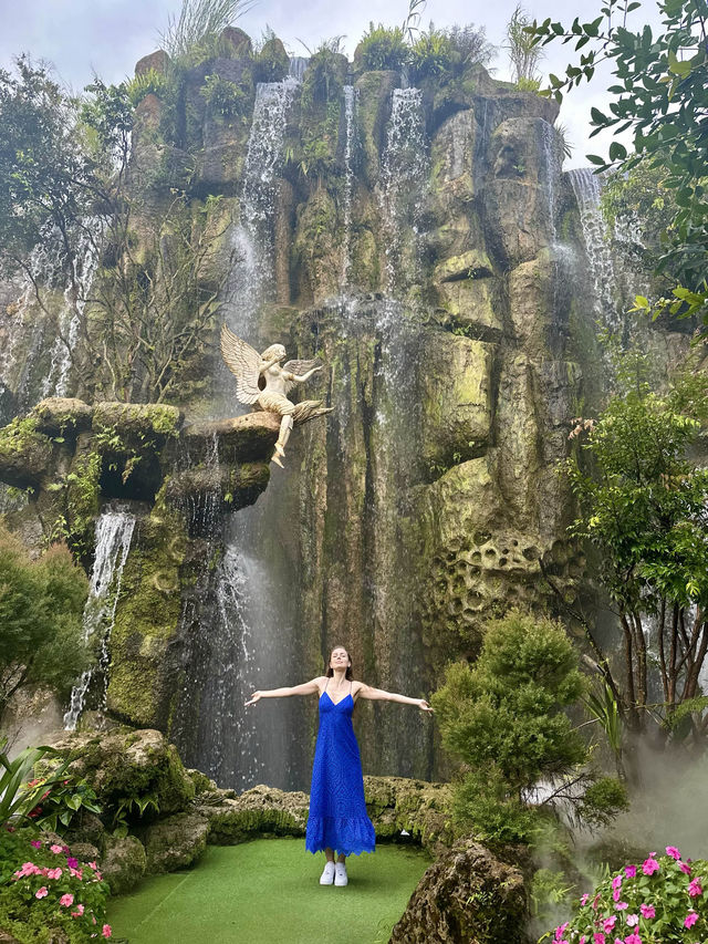 The most magical cafe in Thailand 🇹🇭 🧚🏻