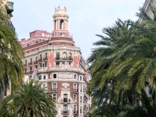Valencia beyond the City of Art and Sciences