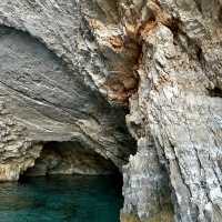 Swimming With Waves In The Caves 🌊