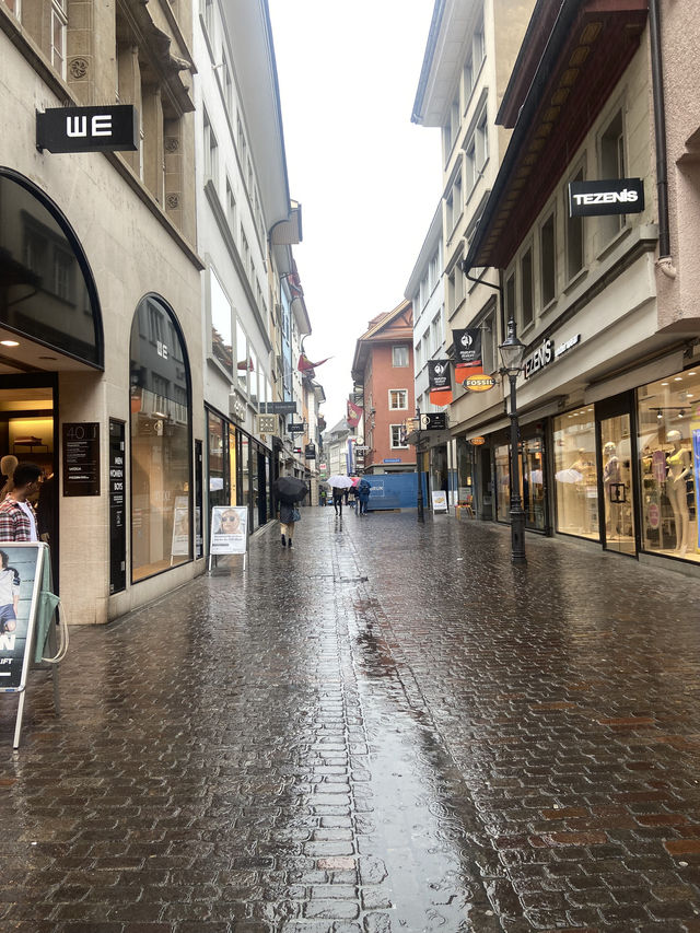 A-day wandering in Lucerne, Switzerland 🇨🇭✨"