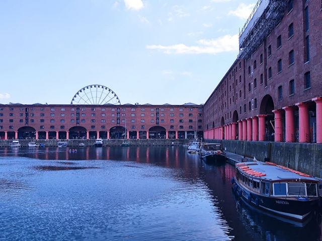 🚢 Explore the Royal Albert Dock – A Historic Waterfront Gem in Liverpool
