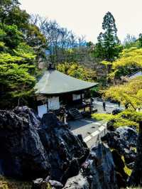 A temple standing on top of "silica stone"