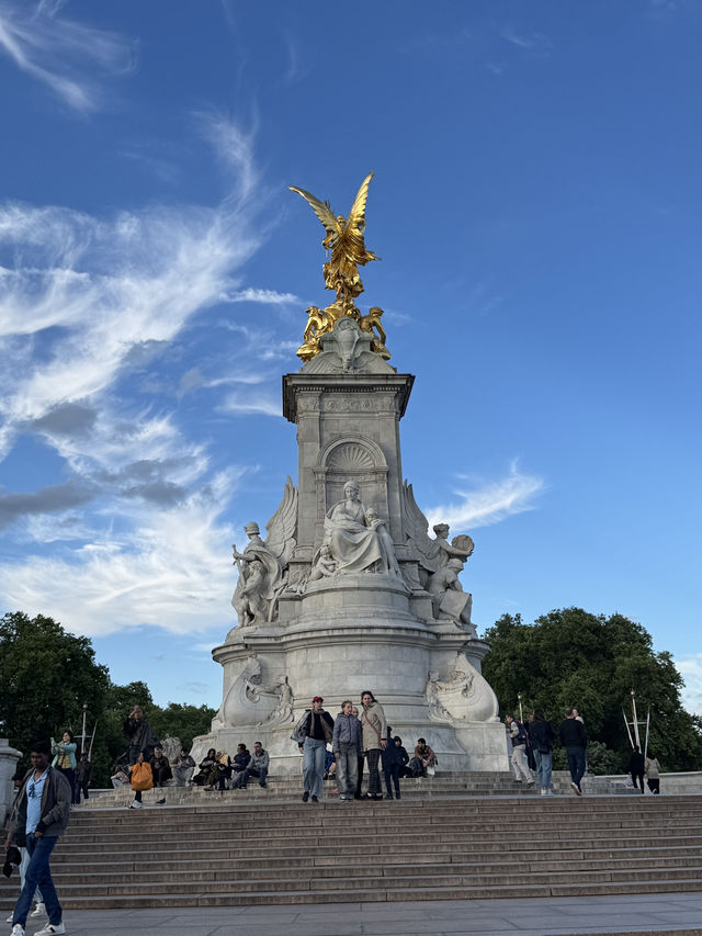 Long weekend London trip!!