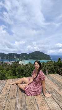 Phi Phi Viewpoint Hike – The Most Iconic View in Thailand 🌴⛰️