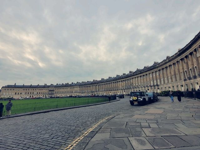 Bath: A City of Charm, History, and Hot Springs