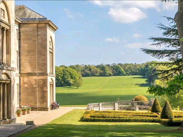 🏛 Sledmere House, Yorkshire – Georgian Grandeur with Lived-In Charm