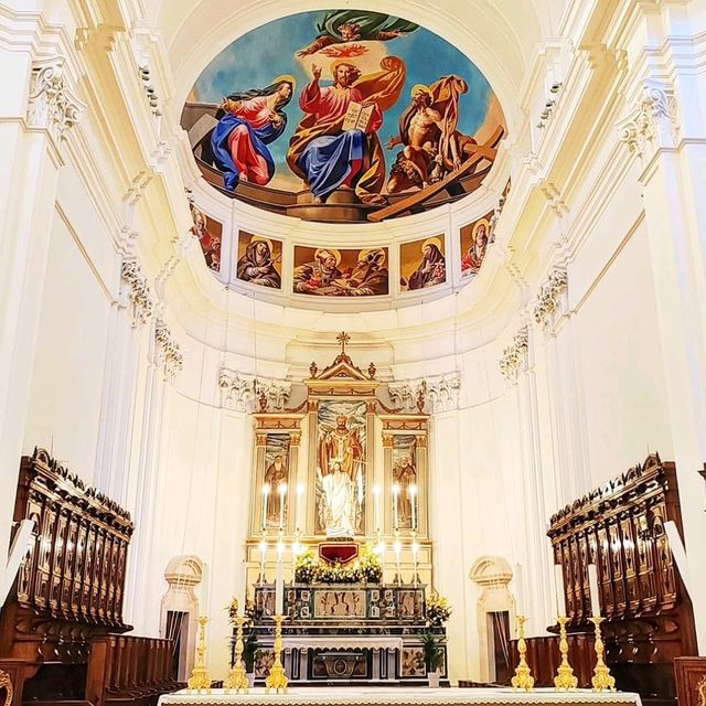 ⛪️ Noto Cathedral: A Baroque Crown Jewel of Sicily 🌞🇮🇹