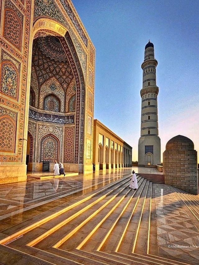 🕌 Sultan Qaboos Grand Mosque, Sohar – A Tranquil Marvel of Omani Architecture