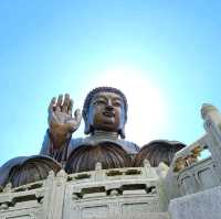 🌟 Discover the Majesty of the Big Buddha in Hong Kong! 🇭🇰🧘‍♂️