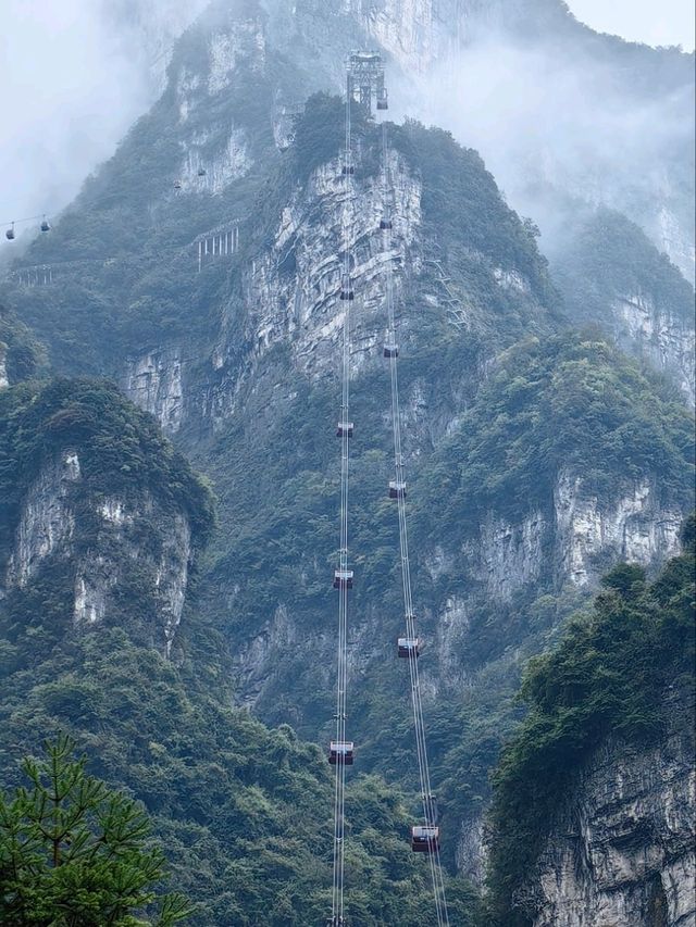 Лучший маршрут на горе Тяньмэнь Лучший маршрут на горе Тяньмэнь