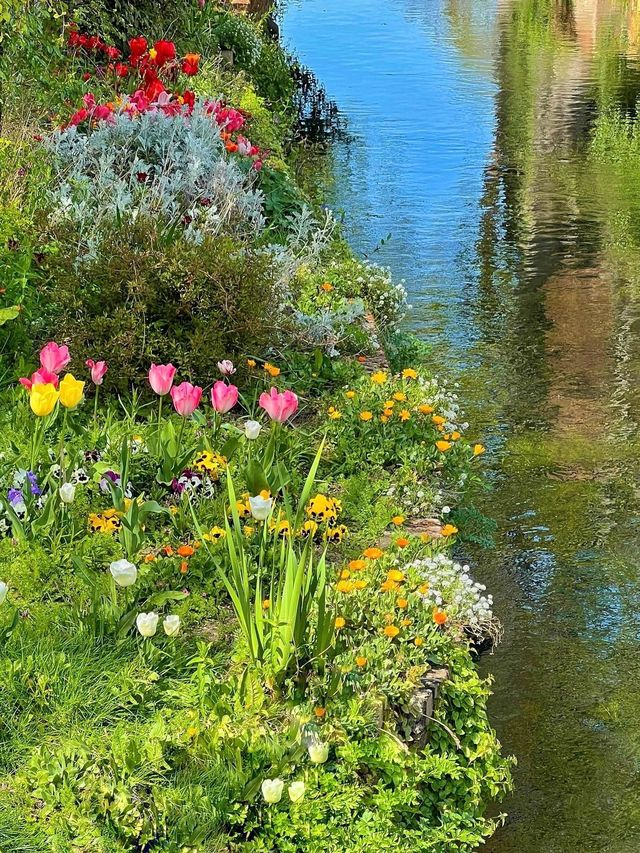 Canterbury | Encounter the "Monet Garden" of the Oil Painting Town |||