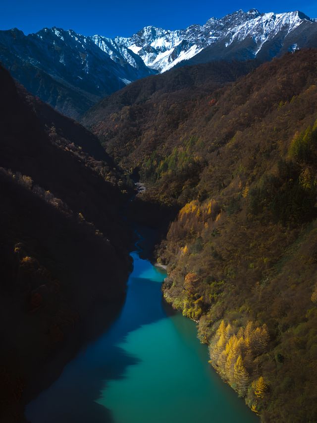 划船天母湖，沉浸式感受白馬王朗十里彩林畫廊