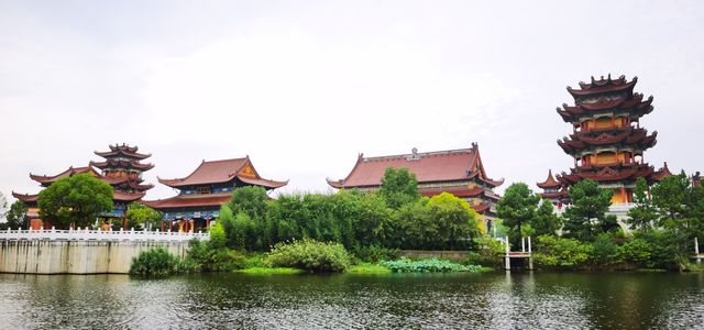 南海禅寺是亞洲最大的佛教寺院