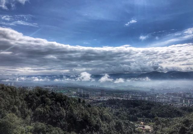 一定要去的騰沖高黎貢山