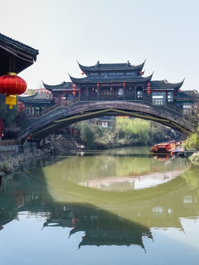 🌟 Hangzhou's Top Family-Friendly Attractions 🌈🎢🐼