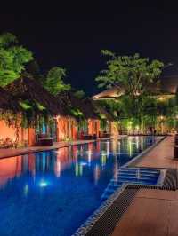 🌴 Escape to Ratchaburi's Khum Damnoen Resort 🏖️