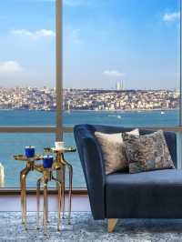 🌟 Istanbul's Luxe Life: Stay at The Ritz-Carlton 🌟
