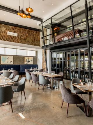 Sandton 的寧靜住宿：Seven Villa Hotel & Spa