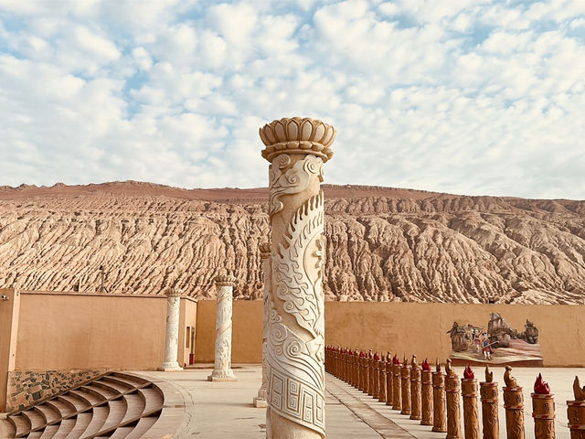 Finally , I Saw the Flaming Mountains in Real Life! 🇨🇳