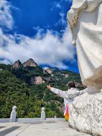 南陽五朵山閔公祠 閔智亭道長像。
