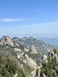 俯瞰山川壯麗，體驗天地之美：尧山風景區遊記