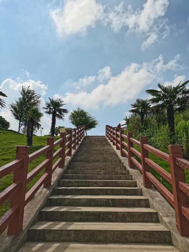 探訪南陽方城七峰山：一場與自然親密接觸的奇妙之旅。