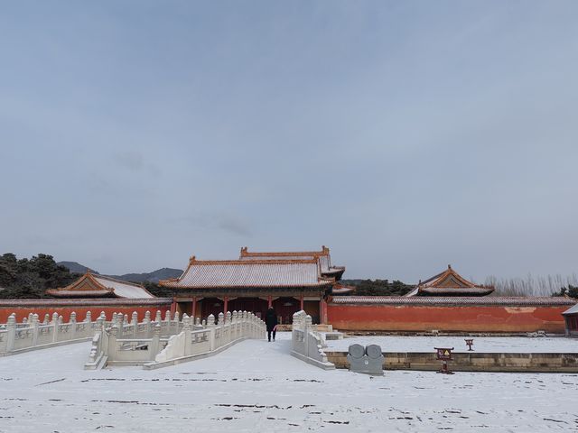 薄雪紅妝祭皇家——清東陵