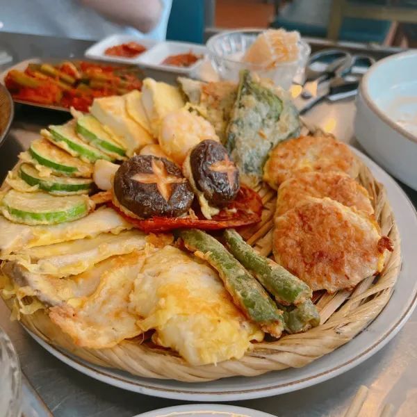 新沙洞で出会った蜂蜜マッコリが最高に美味しい！