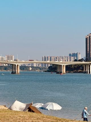 Nanning Hongdou Riverside Park: A Picnic Encounter with Nature's Beauty