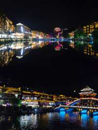 夜泊沱江，一盞燈火千年等