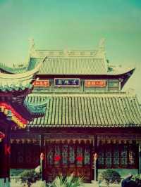 蘇州萬佛石塔：穿越千年的石雕佛國奇遇】** 