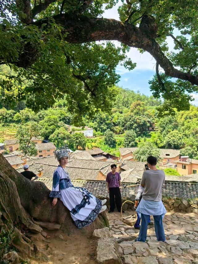 楊家堂村：耕讀傳家，玉帶繞村