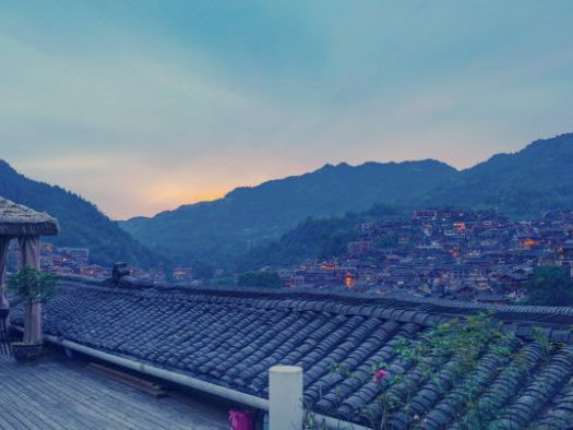 苗寨絕美秘境！山與宿·花莊園酒店沉浸式體驗】**  