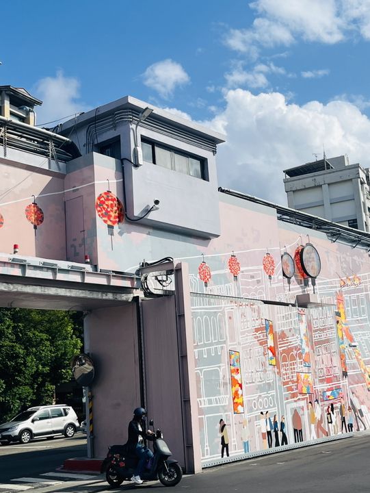 🍵Sipped Tea, Time-Traveled: A Slow Day in Dadaocheng