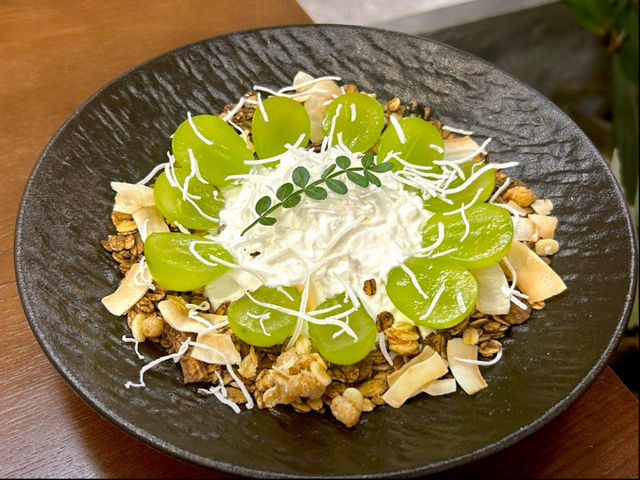 希貝酒店與莫里自由花市餐廳：旅途中的舒適與美味