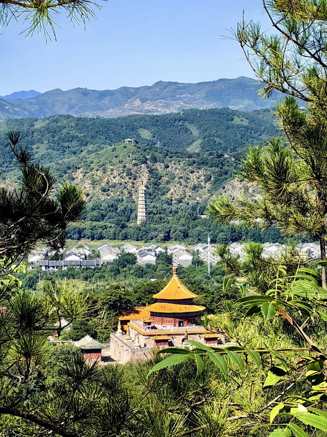 鐘磬之聲,峰巒之美 —— 磬錘峰森林公園景區 鐘磬之聲,峰巒之美 —— 磬錘峰森林公園景區