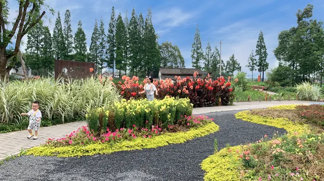 南岸美村，一個很美的小村莊